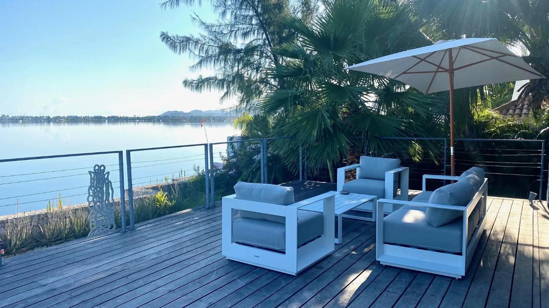 Luxury Villa On The Lagoon Lowlands Sint Maarten/Saint Martin