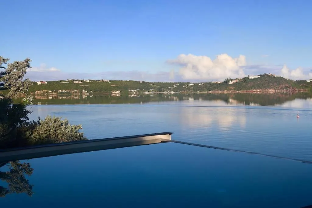 Luxury Villa On The Lagoon Lowlands