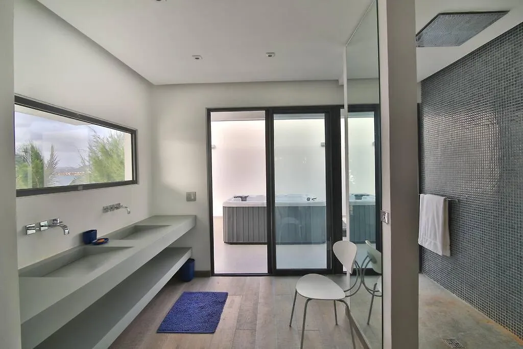 Luxury Villa On The Lagoon Lowlands 0*,  Sint Maarten/Saint Martin